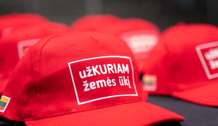 Tarp plūgo ir dirbtinio intelekto – kaip į Lietuvos ūkius ateina naujovės?