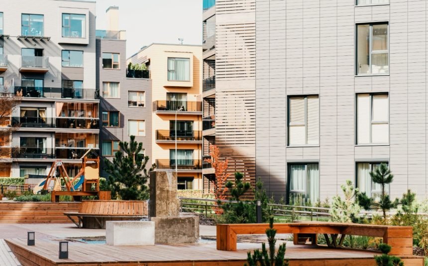 Ekspertė apie augalus daugiabučiuose: svarbu ne tik grožis, bet ir saugumas