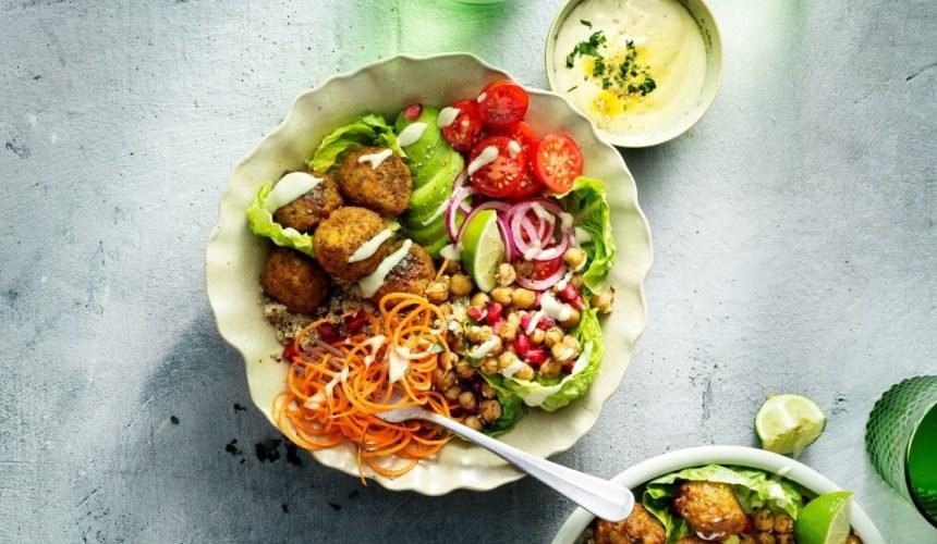 „Garden Gourmet“ falafeliai pelnė bronzą „Metų augalinio produkto 2024“ apdovanojimuose Latvijoje