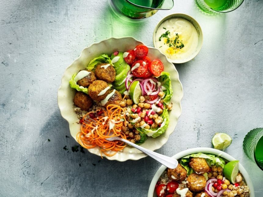 „Garden Gourmet“ falafeliai pelnė bronzą „Metų augalinio produkto 2024“ apdovanojimuose Latvijoje