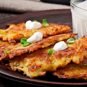 Viena bulvė – begalė idėjų: trys gardūs, sotūs ir pigūs receptai – už mažiau nei 3 eurus